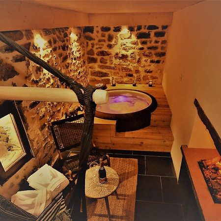 Brindas Au Vingtain - Appartement & Spa Atypique מראה חיצוני תמונה