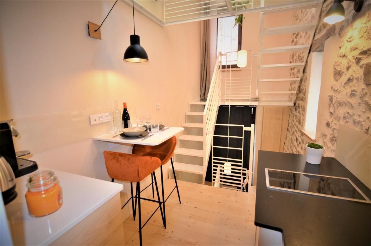 Brindas Au Vingtain - Appartement & Spa Atypique מראה חיצוני תמונה